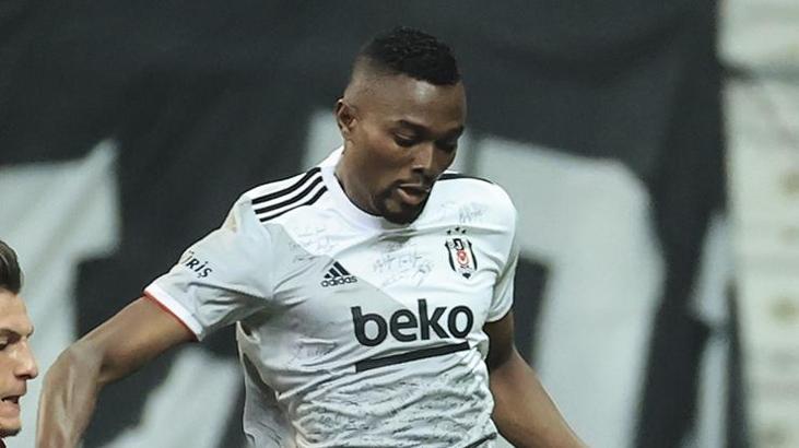 Mensah yine penaltı kaçırdı
