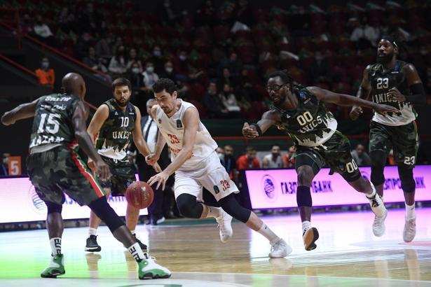 UNICS Kazan-Bahçeşehir Koleji maçındaki hakem hatası kabul edildi!