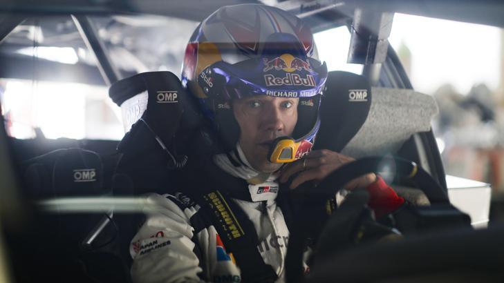 Meksika'da gülen Sebastien Ogier