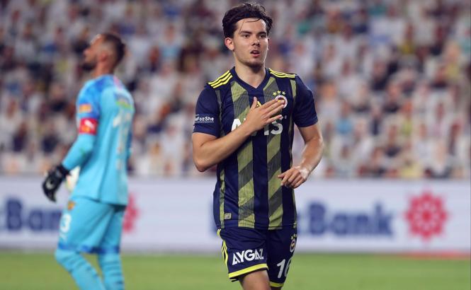 Fenerbahçe'de Ferdi Kadıoğlu'nun yeri garanti!