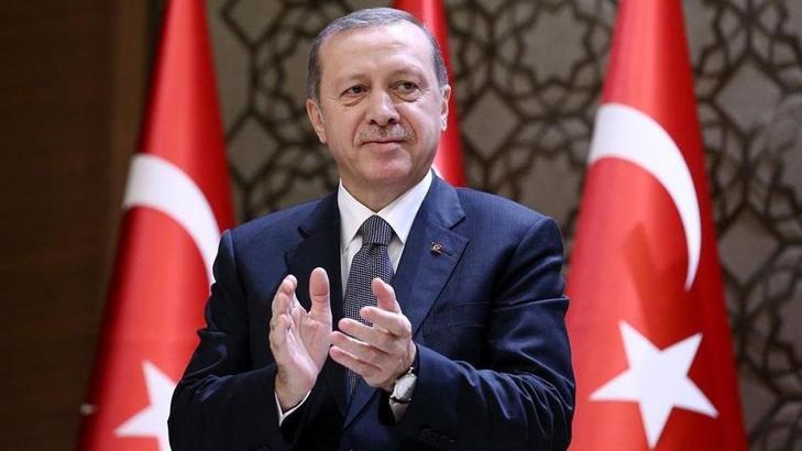 Cumhurbaşkanı Erdoğan, Galatasaray'ın şampiyonluğunu kutladı