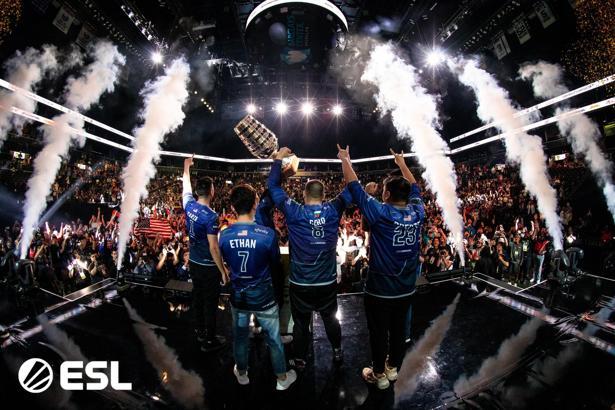 CS:GO turnuvası heyecan kesiyor