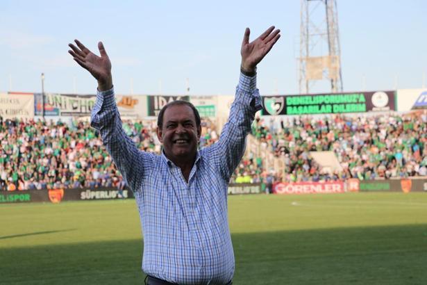 Denizlispor'da Yücel İldiz görüşme odasına