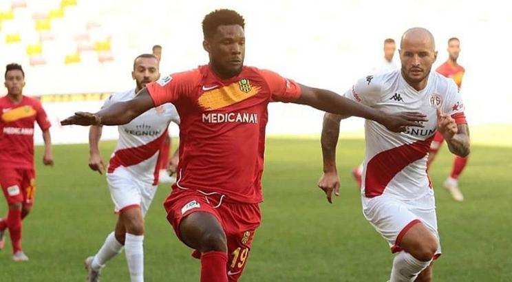 Benjamin Tetteh kimdir, nereli, kaç yaşında? Benjamin Tetteh hangi takımlarda oynadı? Benjamin Tetteh'in maaşı ne kadar?