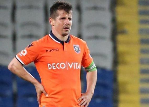 Son dakika! Başakşehir'e Emre Belözoğlu'ndan iyi haber