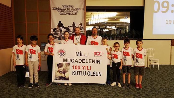 Satrançta küçük ve yıldız takımların şampiyonluk yarışı başladı