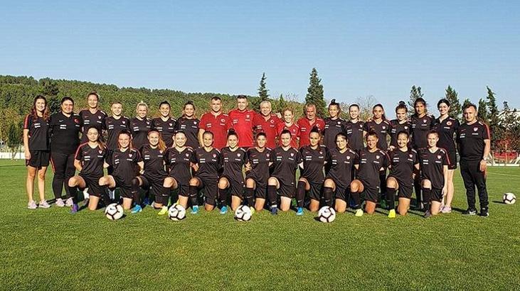 A Milli Kadın Futbol Takımı, İstanbul'daki hazırlıklarını tamamladı