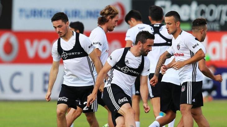 Sağ bekte dev rekabet