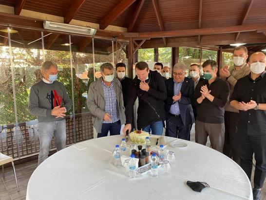 Milli Takım'da Bayram Bektaş'ın doğum günü kutlandı