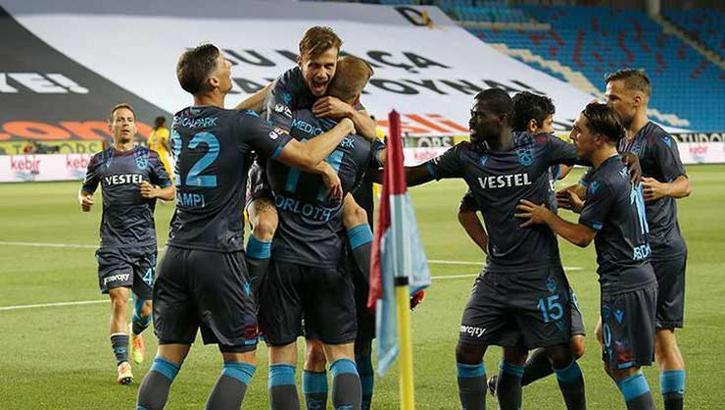 Trabzonspor, Galatasaray deplasmanından 3 puanla dönmek istiyor