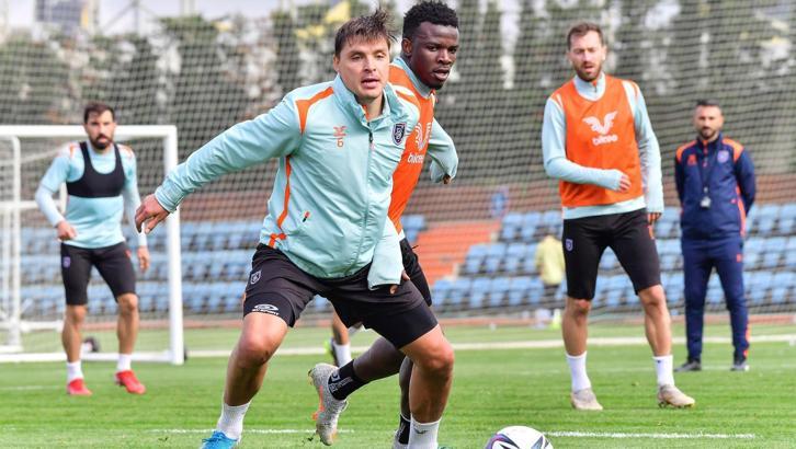 Medipol Başakşehir'de Adana Demirspor maçı hazırlıkları sürdü