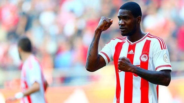 Olympiakos, Osmanlıspor maçına saatler kala golcüsünü sattı!