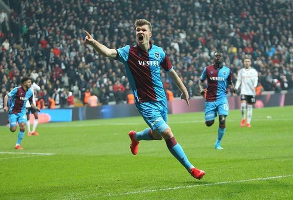 Alexander Sörloth kimdir, nereli, kaç yaşında? Alexander Sörloth hangi takımlarda oynadı? Alexander Sörloth'un maaşı ne kadar?