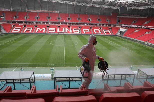 Samsunspor tesislerinde dezenfeksiyon çalışması