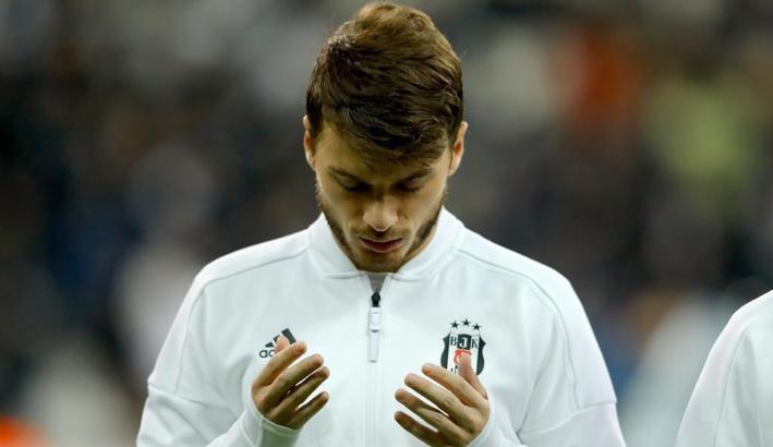 Adem Ljajic kimdir, nereli, kaç yaşında? Adem Ljajic hangi takımlarda oynadı? Adem Ljajic'in maaşı ne kadar?