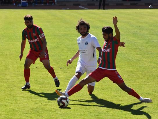 Futbolculardan