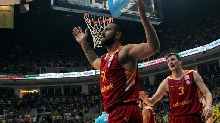 Galatasaray Odeabank Anadolu Efes: 85-81