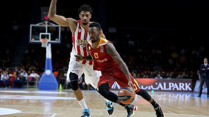 Galatasaray'da Russ Smith ve Justin Dentmon kadroya alınmadı