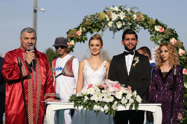 Önce ‘Evet' dedi! Ardından ok attı
