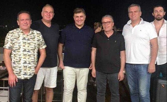 Karşıyaka'da Cenk Karace, Belediye Başkanı Cemil Tugay'la buluştu