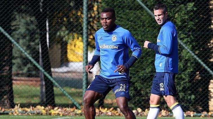 Fenerbahçe'nin gol ayakları Van Persie ve Emenike!