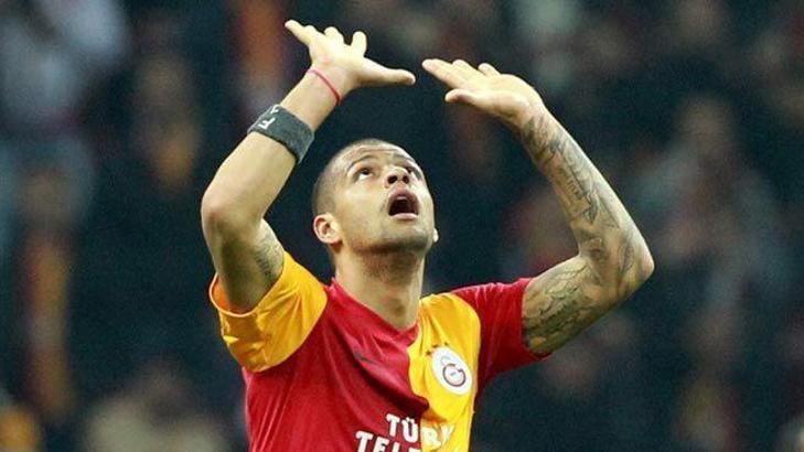 Melo 7 milyon Euro ve pazarlığa açık