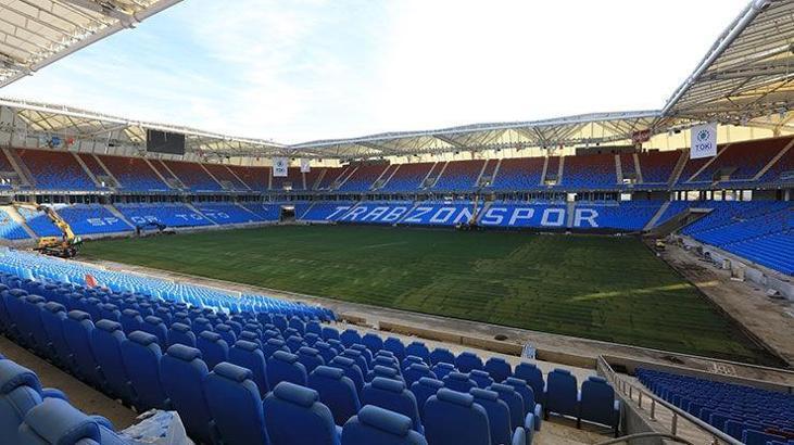 Akyazı Stadı'nda çim serimi bitti
