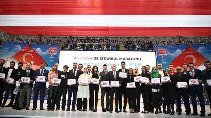 Türkiye aşkına, şehitler anısına!