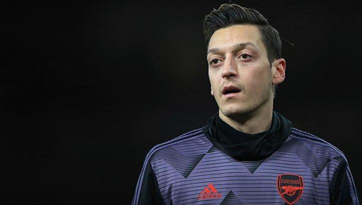 Mesut Özil için bomba iddia! Fenerbahçe değil...