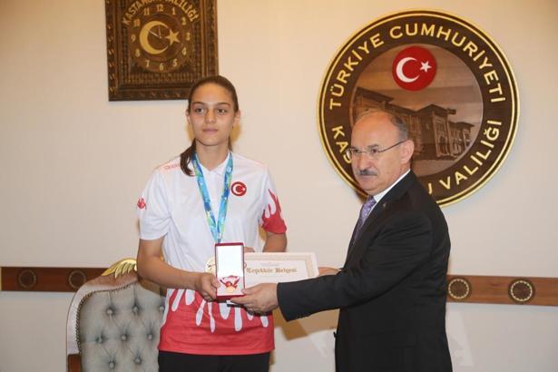 Zehra Begüm'ün hedefi Avrupa Şampiyonası'nda da zirveye çıkmak