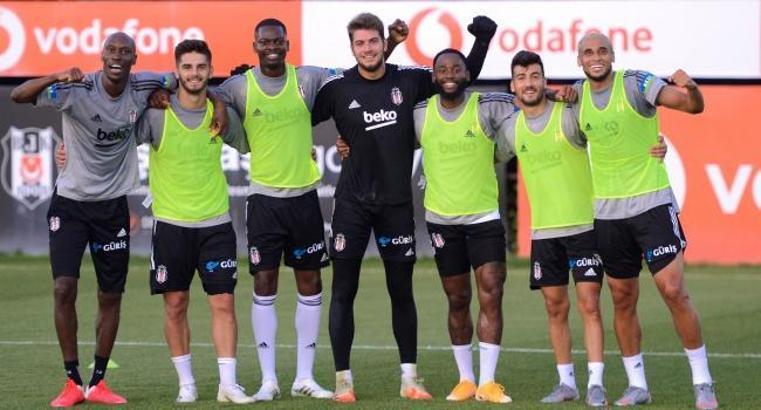 Beşiktaş'ta hangi oyuncunun lisansı dondurulacak?