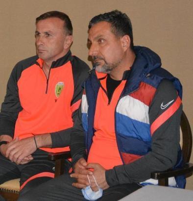 Korkuteli Belediyespor'da çifte ayrılık