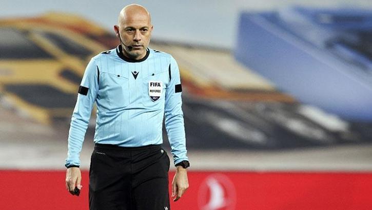 FIFA kokartlı hakemimiz Cüneyt Çakır EURO 2020'de görev yapacak