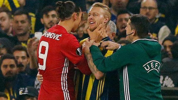 Fenerbahçe-Manchester United maçında gergin anlar