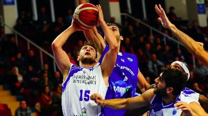 Demir İnşaat Büyükçekmece - Rilski Sportist maç sonucu: 92-70