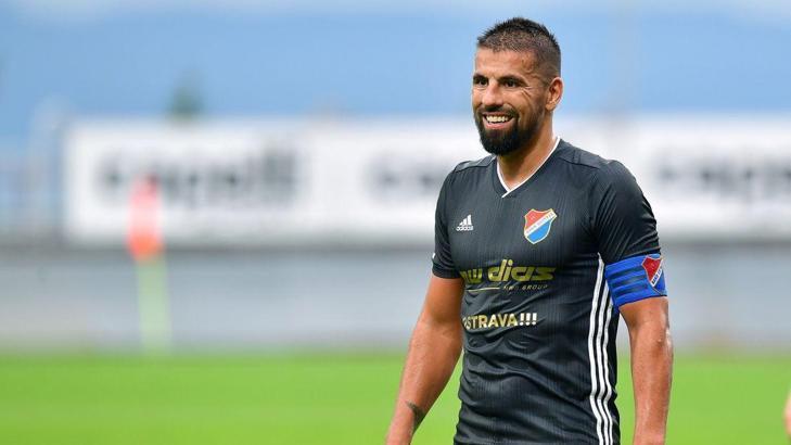 Milan Baros, 38 yaşında futbolu bırakıyor