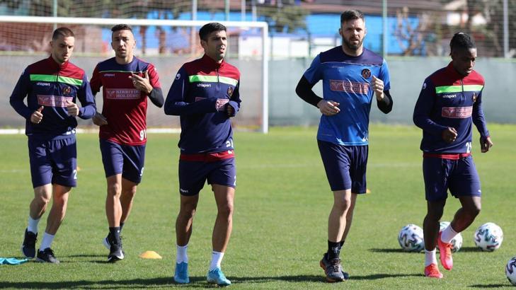 Alanyaspor, rotayı lige çevirdi