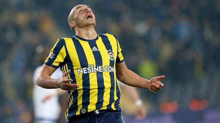 Aatif röportajında Avrupa gafı!