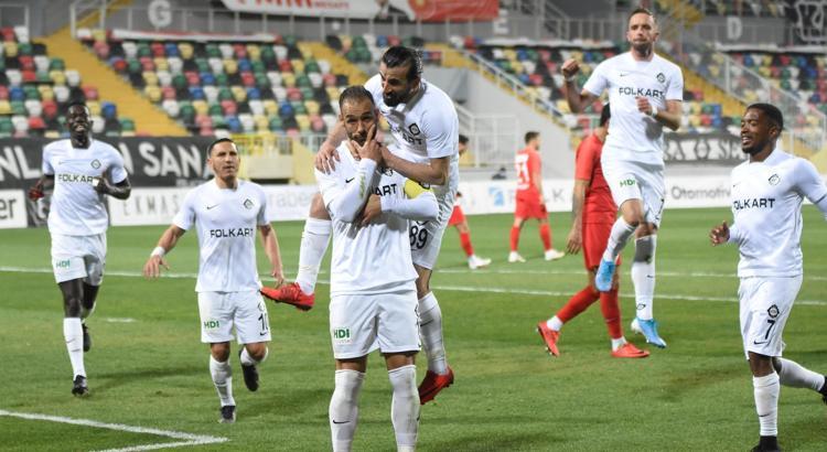 Altay'ın yıldızı Marco Paixao, üçüncü kez krallığa koşuyor