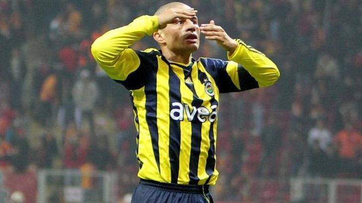 Alex derbileri sever