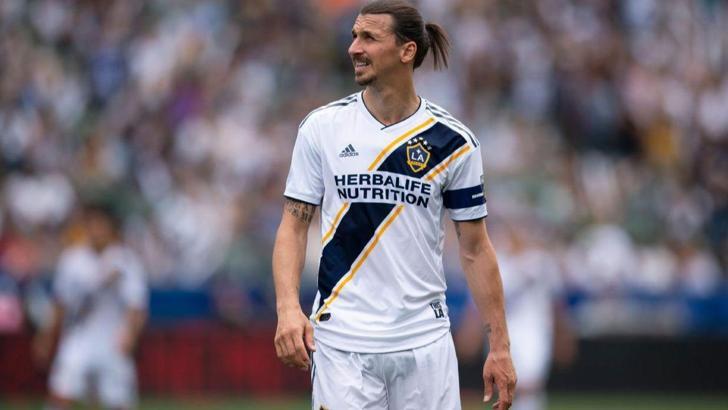 Zlatan Ibrahimovic'e 2 maç ceza