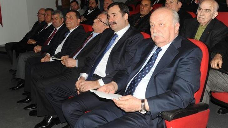 Şener yine kupayı istedi