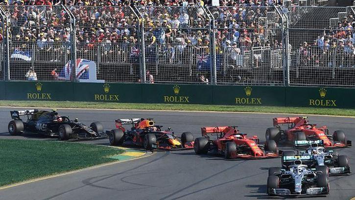 Formula 1'de Bahreyn ve Vietnam Grand Prix'lerini de erteledi