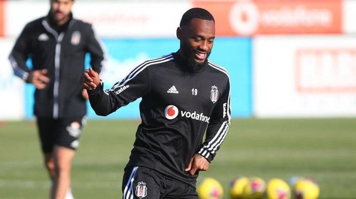 Beşiktaş'ta Nkoudou ve Ruiz takıma katıldı