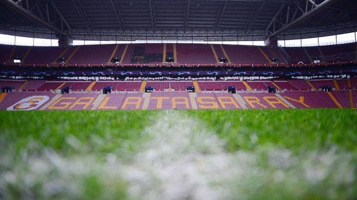 Aslan'ın gözü genç sağ bekte