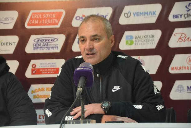 Erkan Sözeri: Oyuncularım bir duruş ve karakter gösterdiler