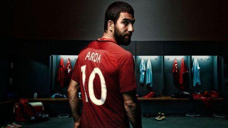 Arda Turan'dan Fatih Terim'e mesaj