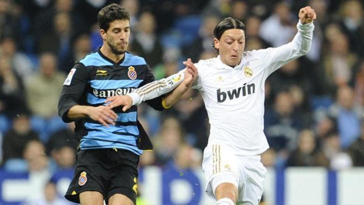 Mesut Özil asist lideri