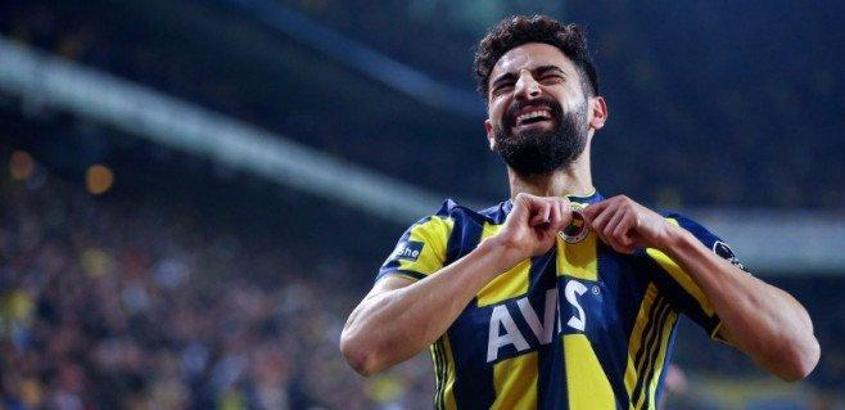 Mehmet Ekici forma istiyor