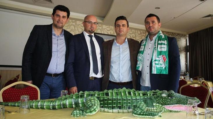 Bursaspor bayrağı Sırbistan'da dalgalanacak